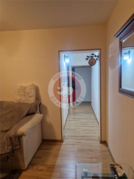 Raul Doamnei | Apartament 4 camere | 62mp | semidecomandat | B8995