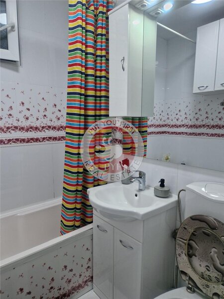 Raul Doamnei | Apartament 4 camere | 62mp | semidecomandat | B8995